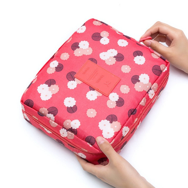 Trousse de Toilette Fleurs Rouges